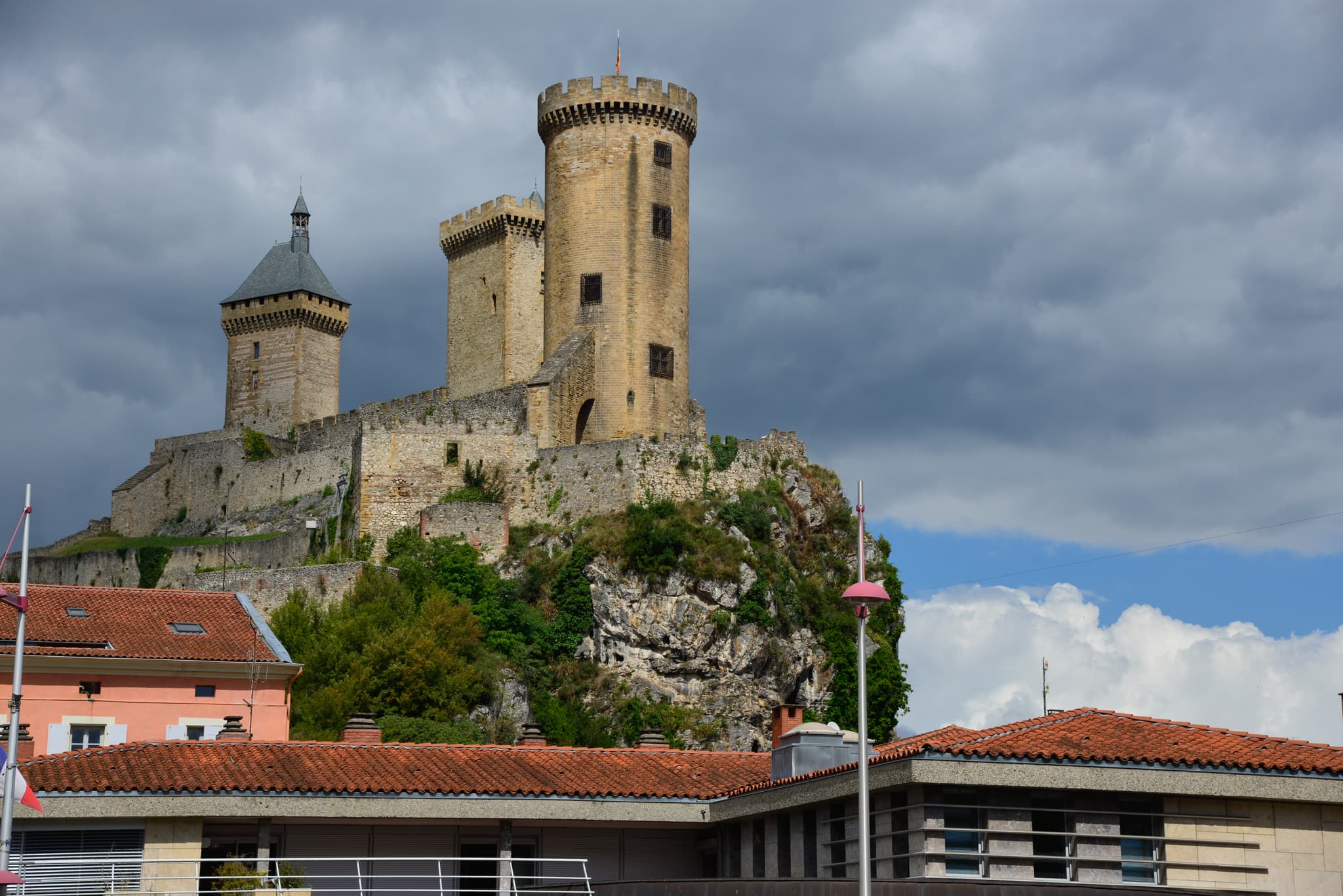 Château de Foix — château à Foix, Ariège, classé mh
