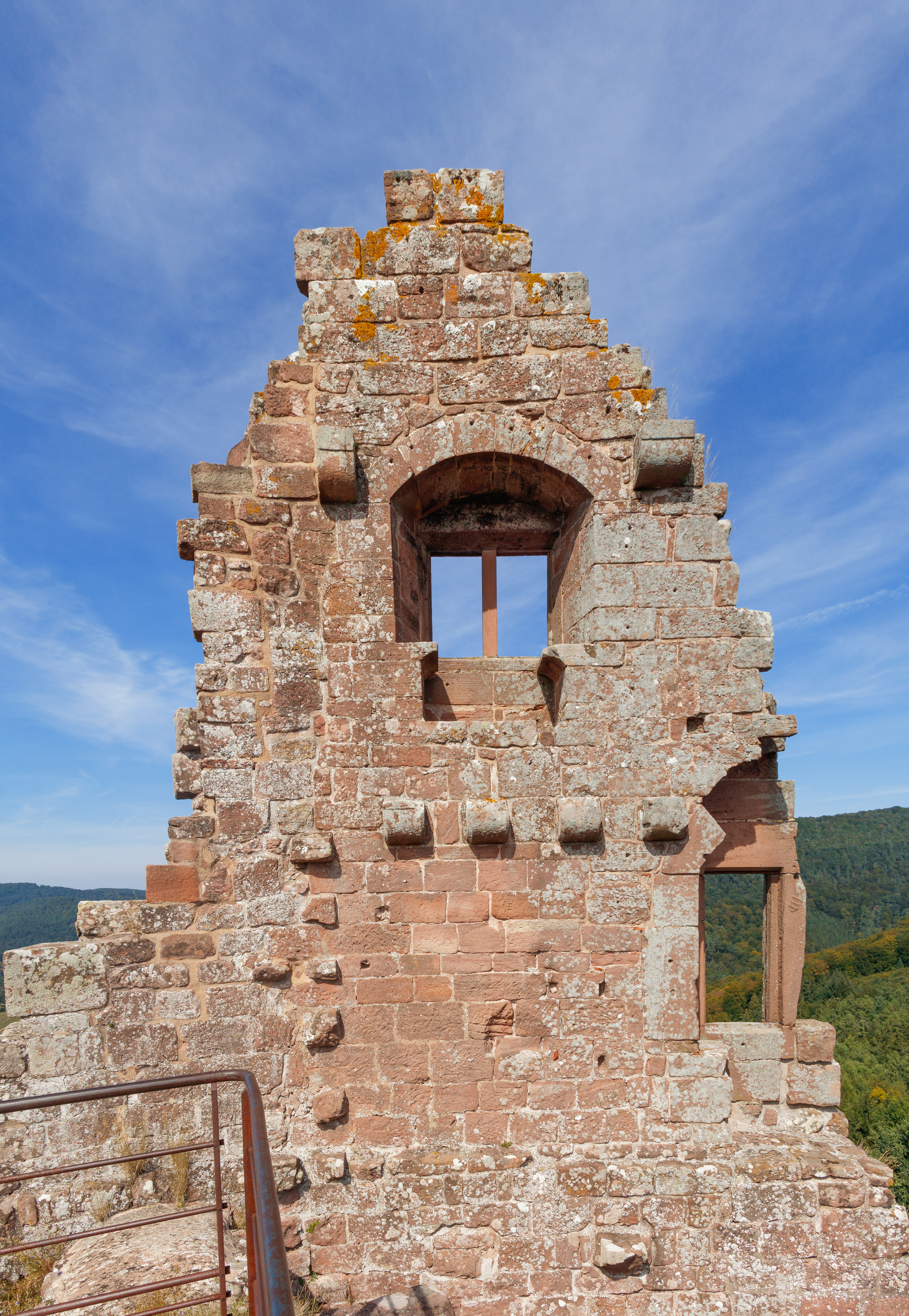 Château de Fleckenstein — château à Lembach, Bas-Rhin, intérieur, classé mh