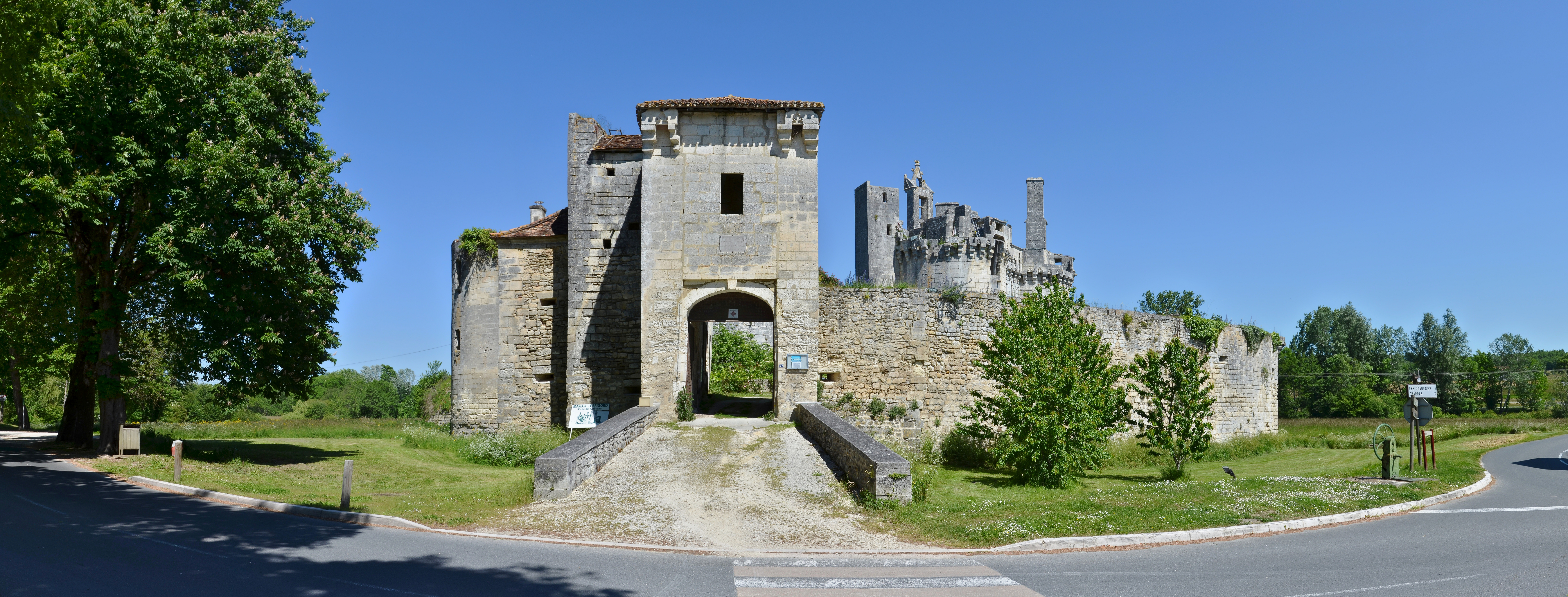 Château de Mareuil — château à Mareuil, Dordogne, inscrit mh