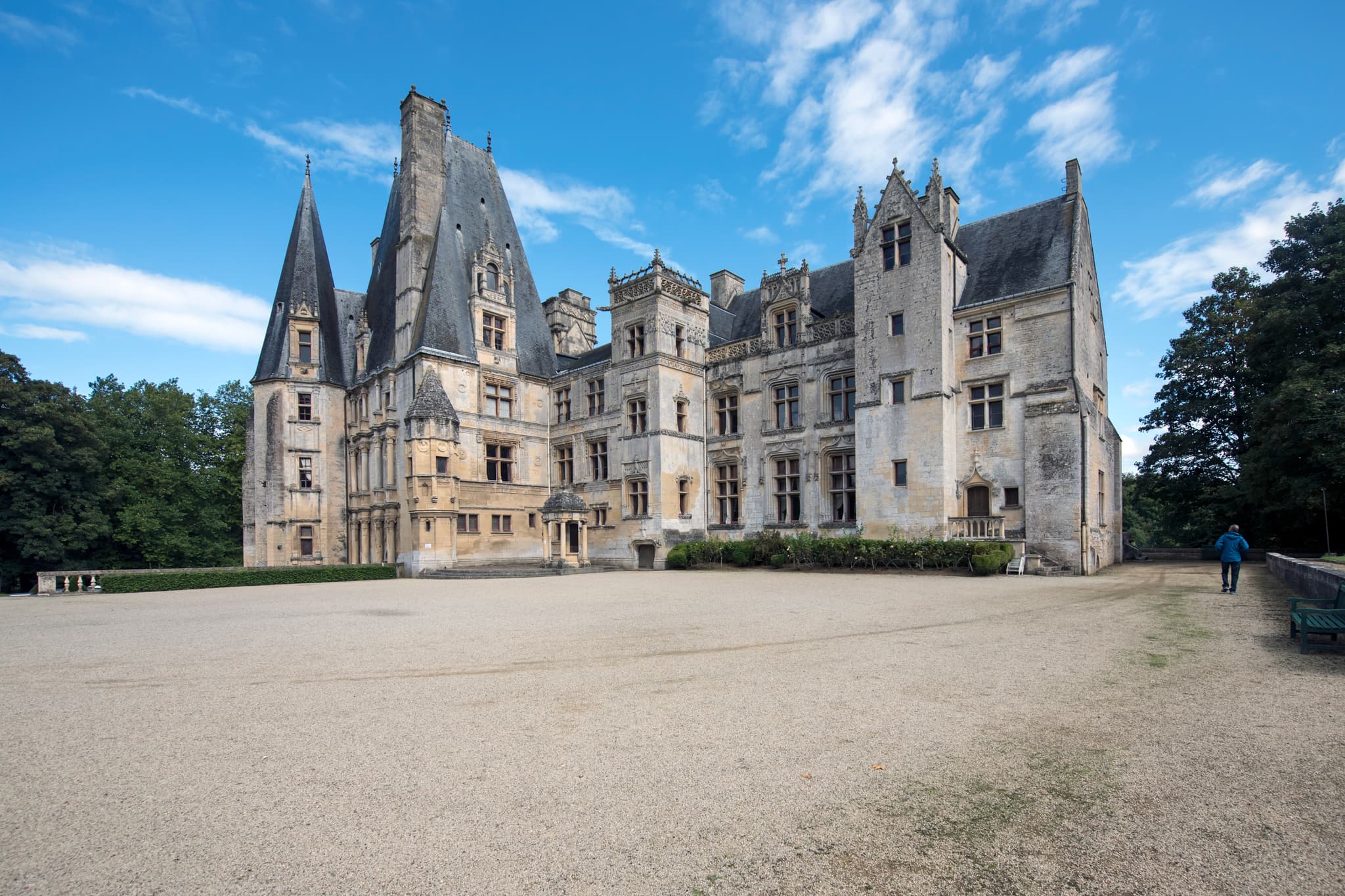 Château de Fontaine-Henry — château à Fontaine-Henry, Calvados, façade, classé mh
