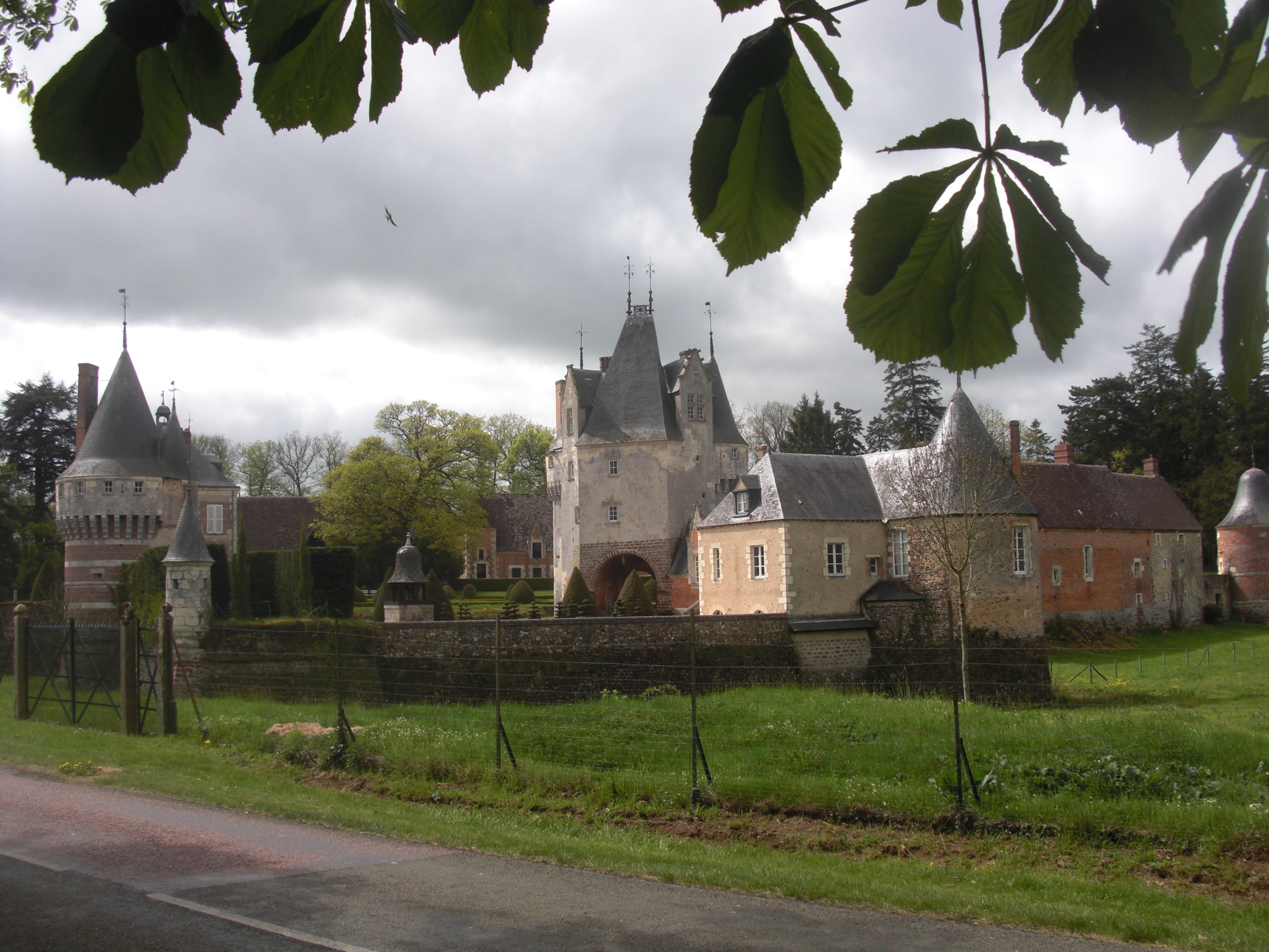 Château de Frazé — château à Frazé, Eure-et-Loir, intérieur, classé mh