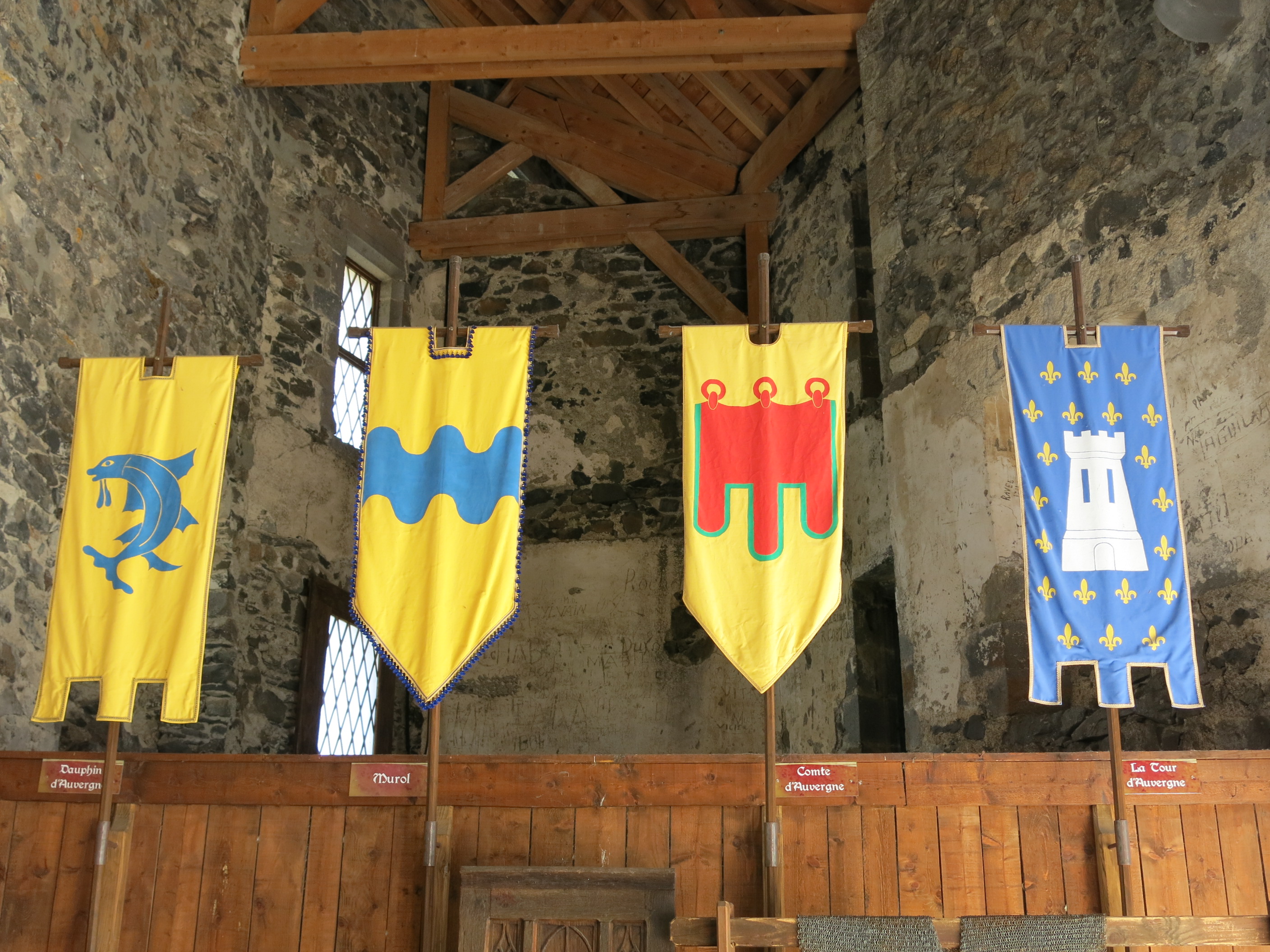 Château de Murol (Murol) Château de Murol — château à Murol, Puy-de-Dôme, intérieur, classé mh